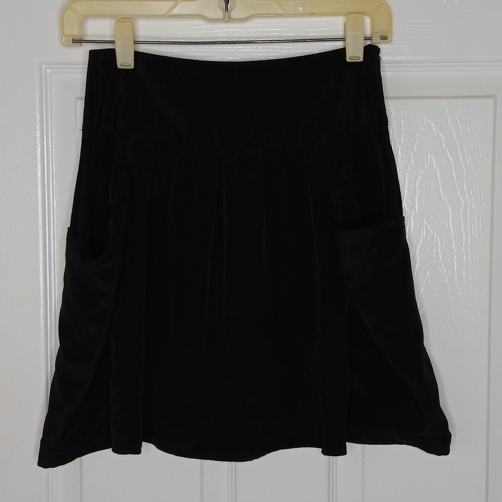 Silky Skirt by Flat Black